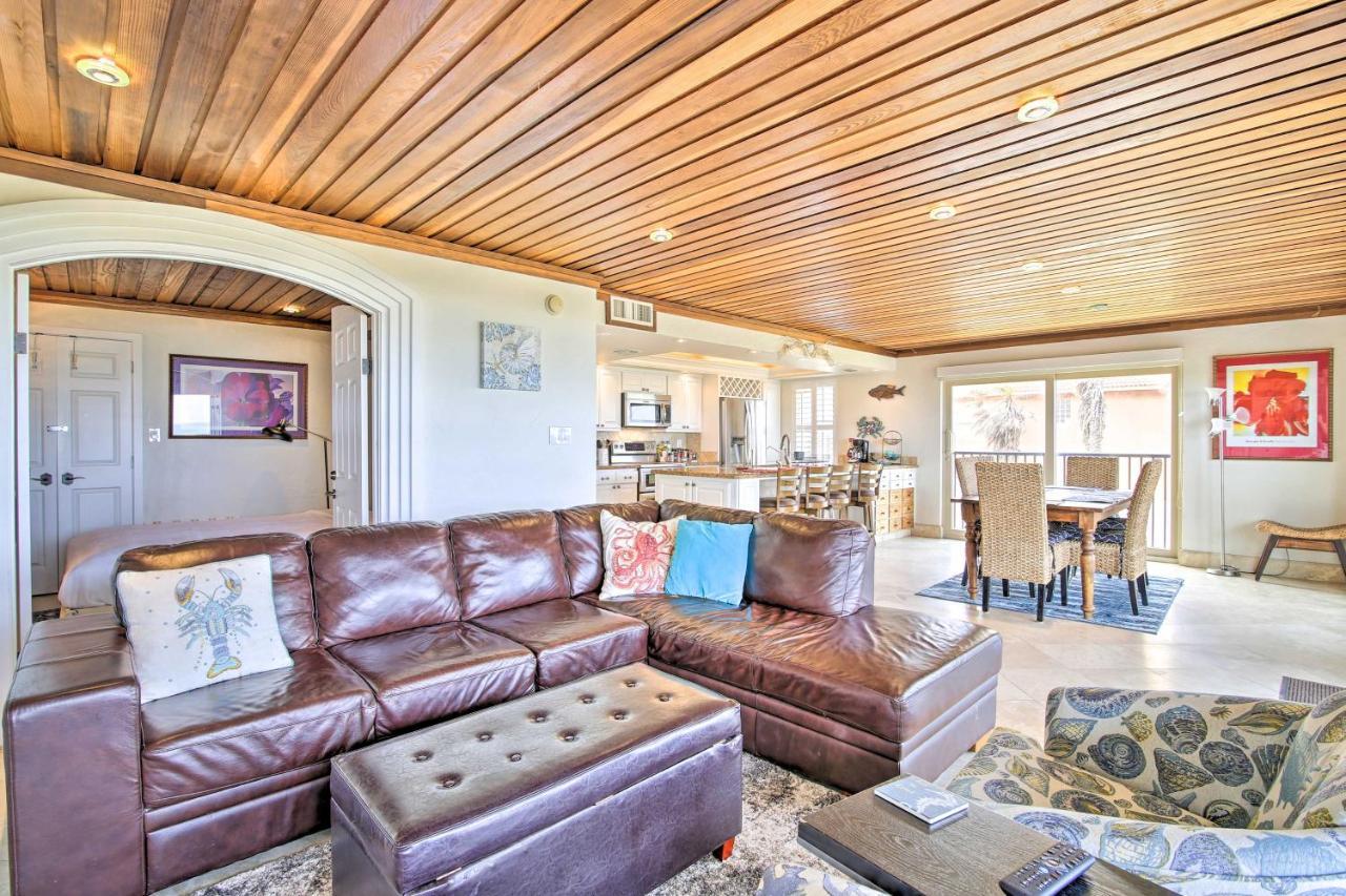 Modern Beachfront Condo With Pool And Beach Access! South Padre Island Exterior photo